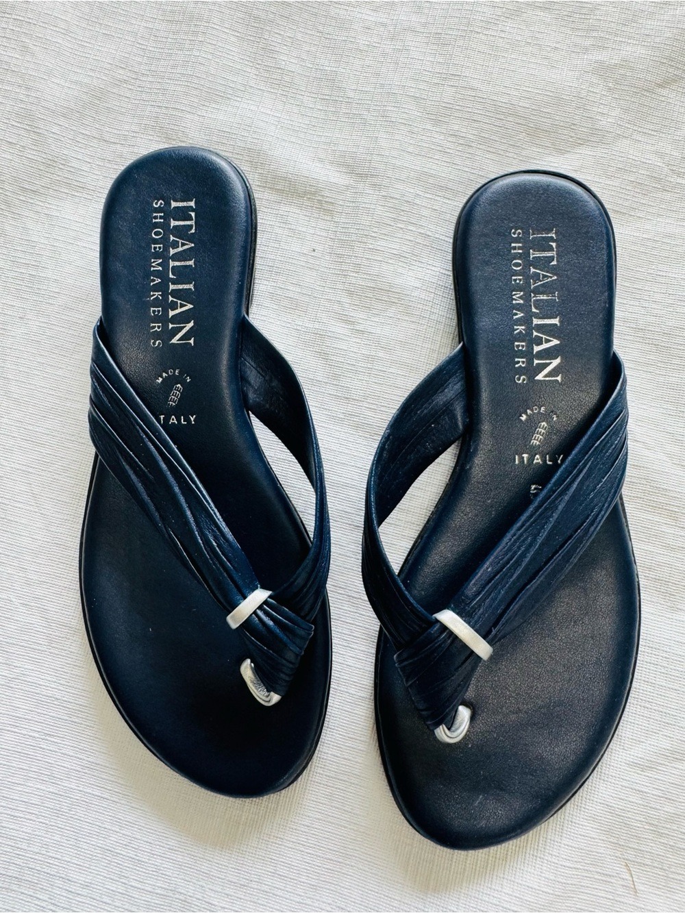 Italian Shoemakers Navy Leather Crossover Slide Sandals  size 5 NWOT